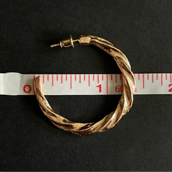 Twisted Gold Hoop Fashion Earrings - NWT - Picture 5 of 8